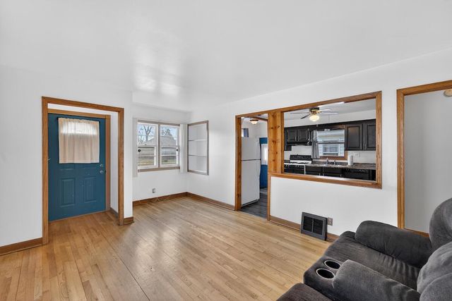 1504 Russet STREET, Racine, WI 53405