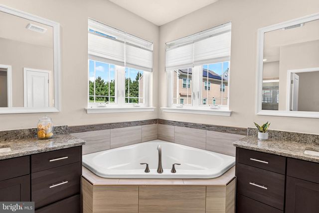 903 BENTGRASS DR, Aberdeen, MD 21001