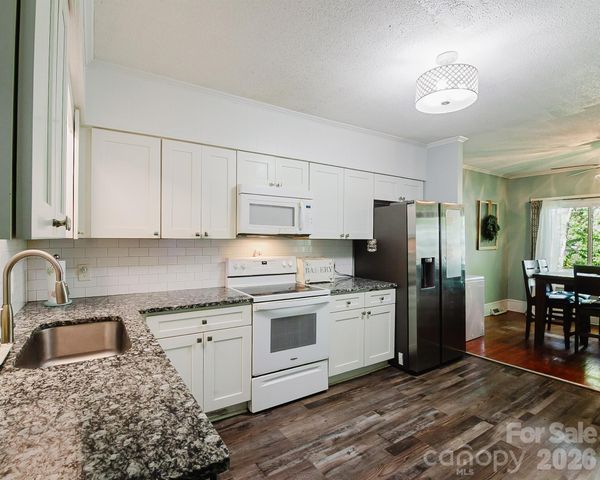 97 Nantahala Street, Badin, NC 28009