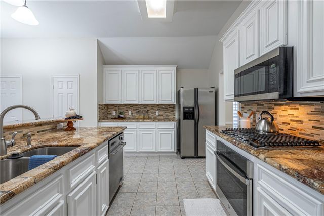 4426 Running Pine Drive, League City, TX 77573