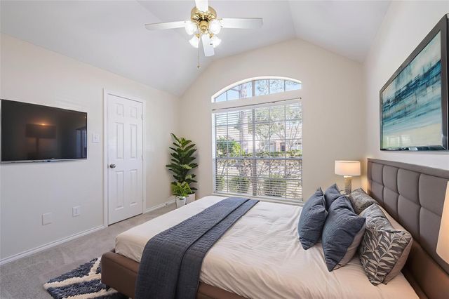 4426 Running Pine Drive, League City, TX 77573