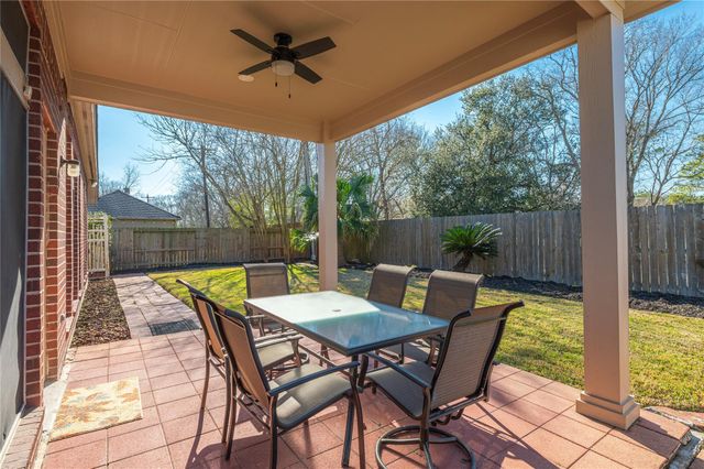 4426 Running Pine Drive, League City, TX 77573