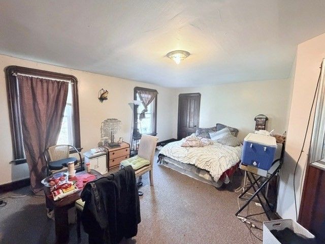 47 Acton St, Worcester, MA 01604