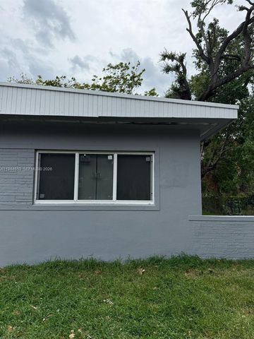 170 NE 68th Ter, Miami, FL 33138