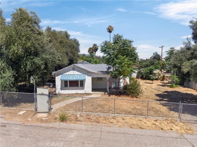 33267 Pederson St, Lake Elsinore, CA 92530