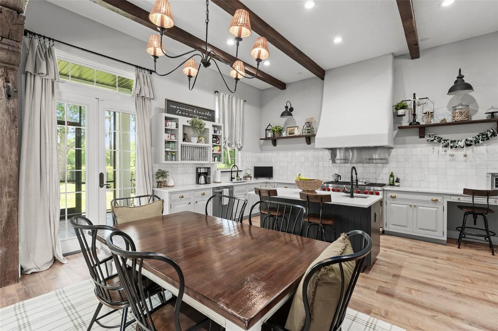 Image 17 of property listing at 9720 COVENT GARDEN DRIVE, Orlando, FL 32827