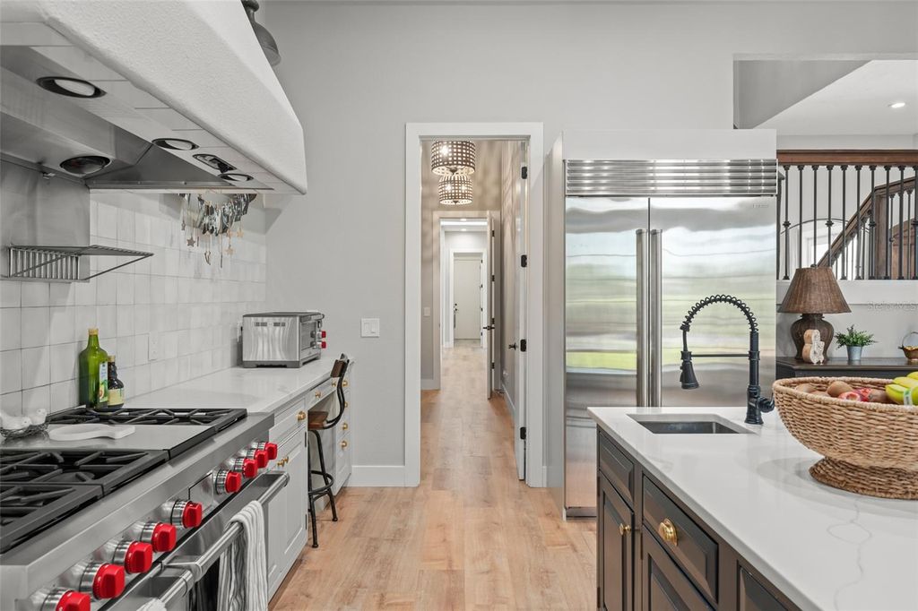 Image 21 of property listing at 9720 COVENT GARDEN DRIVE, Orlando, FL 32827