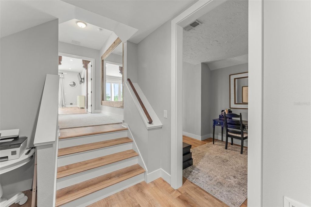 Image 26 of property listing at 9720 COVENT GARDEN DRIVE, Orlando, FL 32827