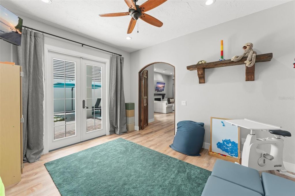 Image 53 of property listing at 9720 COVENT GARDEN DRIVE, Orlando, FL 32827