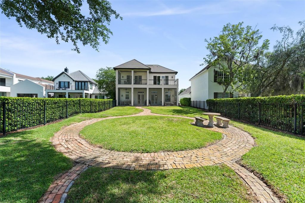 Image 65 of property listing at 9720 COVENT GARDEN DRIVE, Orlando, FL 32827