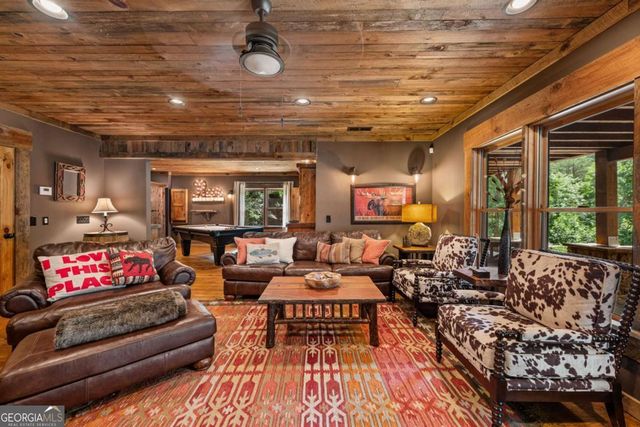 355 Old Camp Loop, Morganton, GA 30560