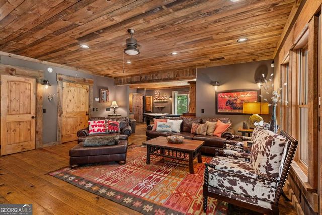355 Old Camp Loop, Morganton, GA 30560