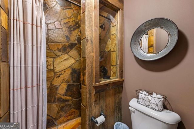 355 Old Camp Loop, Morganton, GA 30560