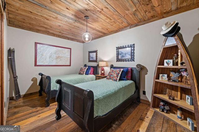 355 Old Camp Loop, Morganton, GA 30560