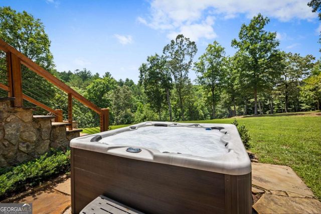 355 Old Camp Loop, Morganton, GA 30560