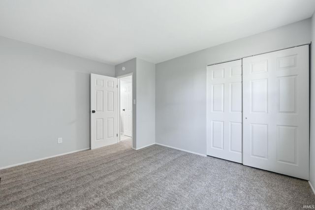 409 W Cox Drive, Fort Wayne, IN 46807