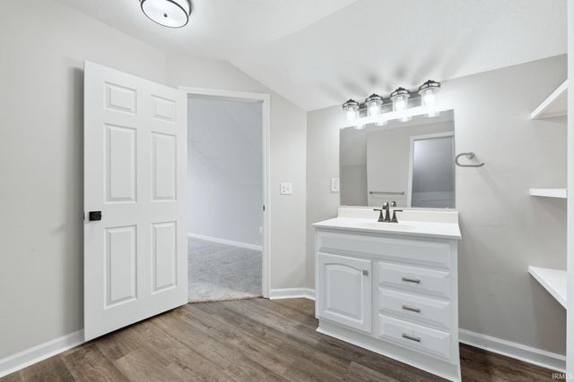 409 W Cox Drive, Fort Wayne, IN 46807