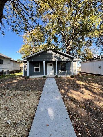 313 E Park Street, Pittsburg, KS 66762