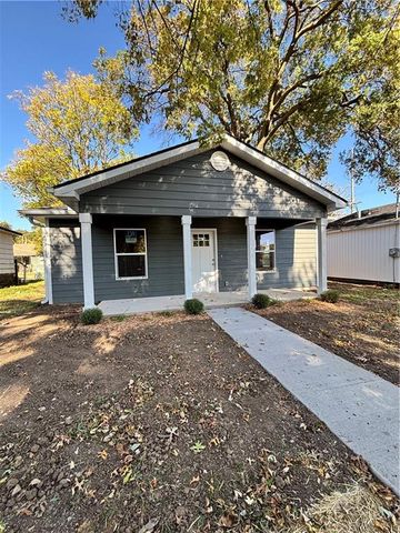 313 E Park Street, Pittsburg, KS 66762