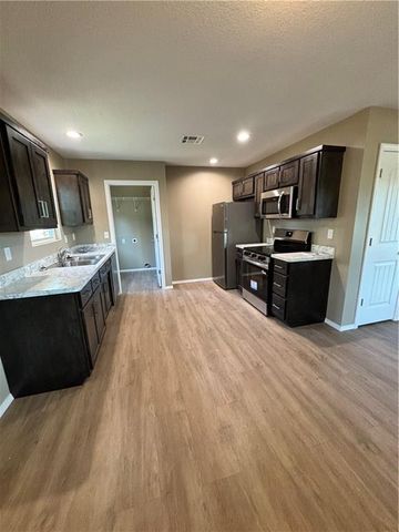 313 E Park Street, Pittsburg, KS 66762