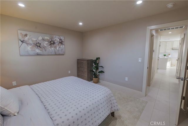 223 S Aprilia Ave, Compton, CA 90220