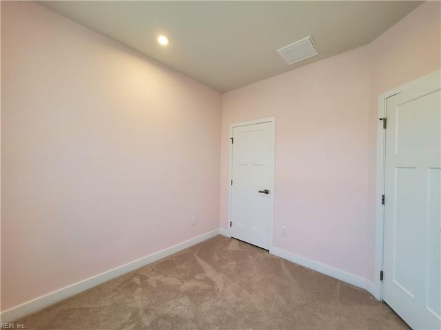 1807 Yardarm WAY, Chesapeake, VA 23323