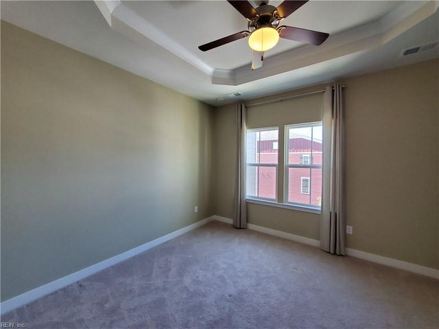 1807 Yardarm WAY, Chesapeake, VA 23323