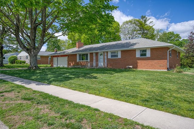 324 Beckenham Road, Englewood, OH 45322