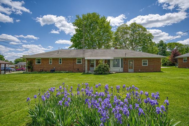 324 Beckenham Road, Englewood, OH 45322
