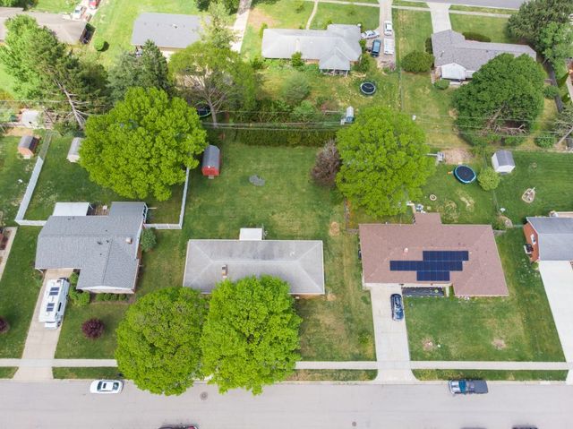 324 Beckenham Road, Englewood, OH 45322