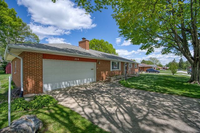 324 Beckenham Road, Englewood, OH 45322