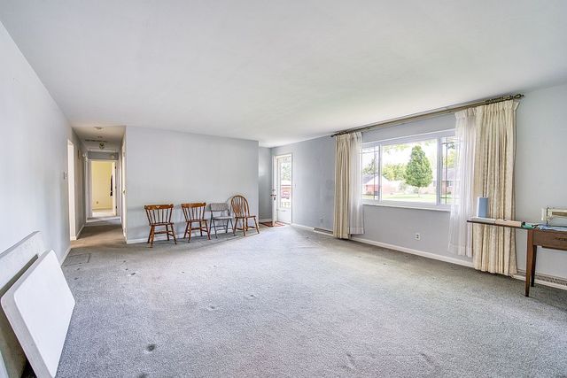 324 Beckenham Road, Englewood, OH 45322