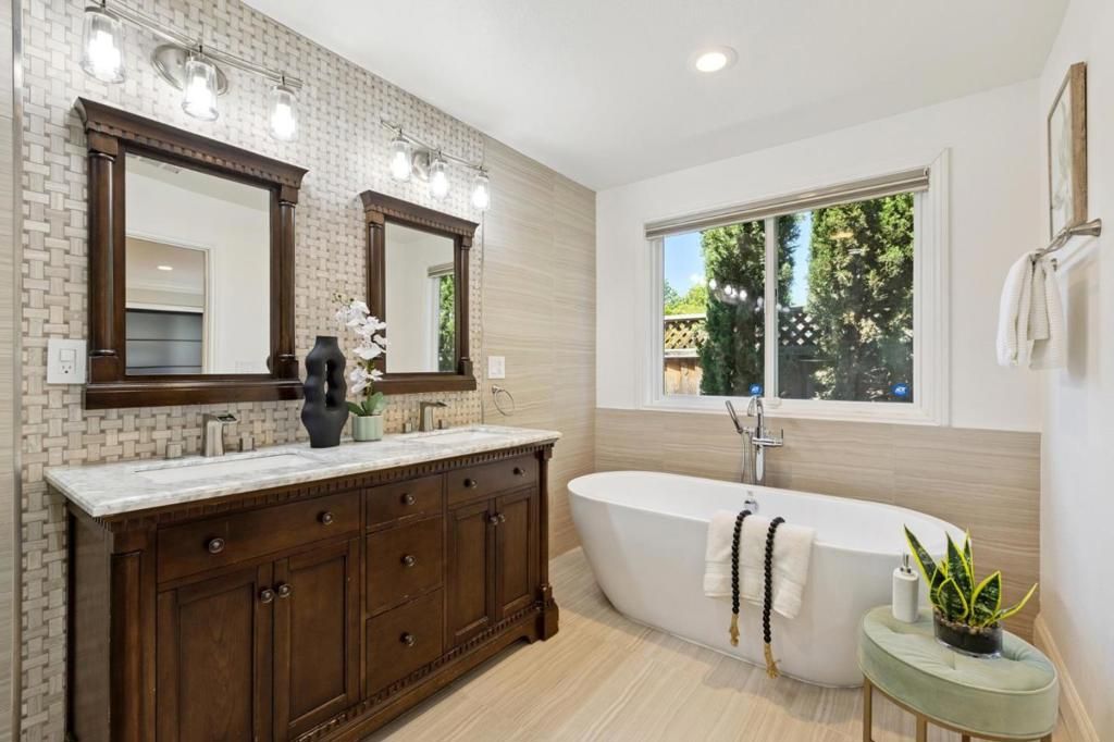Image 13 of property listing at 1569 Duvall Drive, San Jose, CA 95130