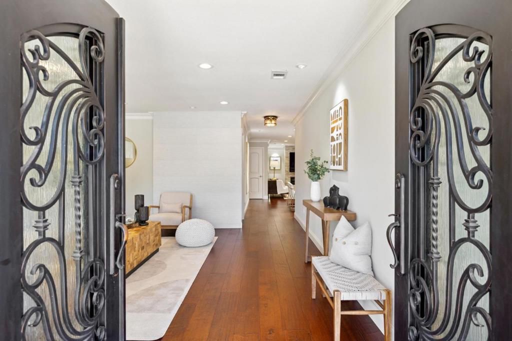 Image 3 of property listing at 1569 Duvall Drive, San Jose, CA 95130