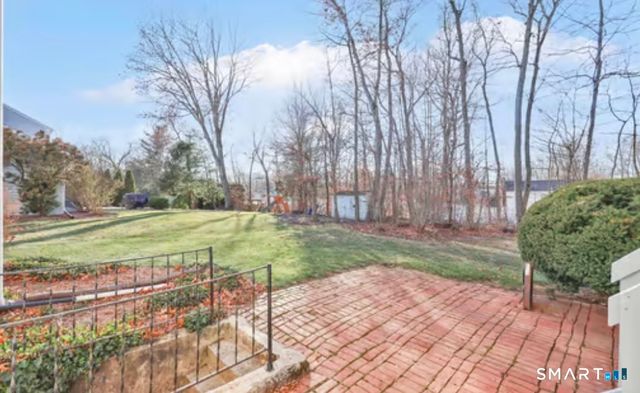 83 Apple Hill, Wethersfield, CT 06109