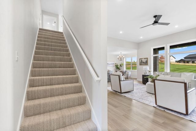 6080 S Holland Avenue, Springfield, MO 65810