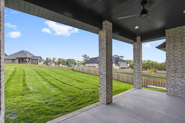 6080 S Holland Avenue, Springfield, MO 65810