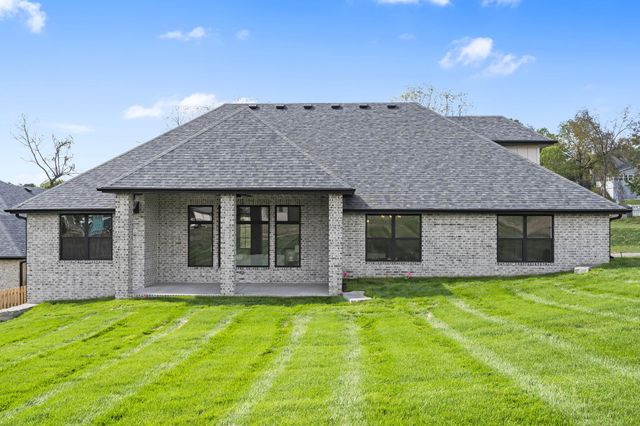 6080 S Holland Avenue, Springfield, MO 65810