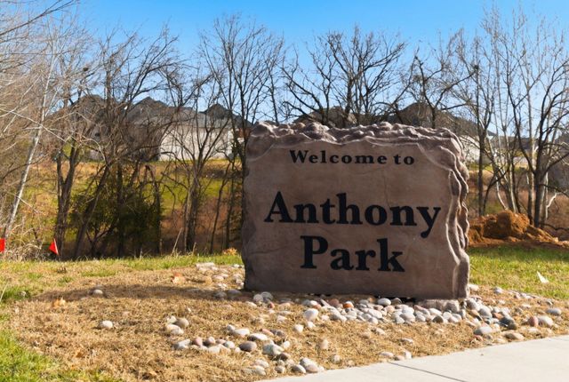 6080 S Holland Avenue, Springfield, MO 65810