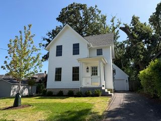 320 Morton Street, Batavia, IL 60510