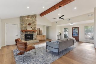 101 Mesa DR, Wimberley, TX 78676