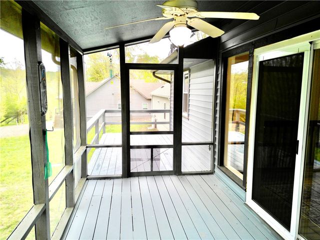 17 Kirkwall Place, Bella Vista, AR 72715