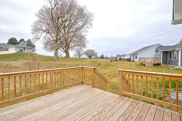 6634 NE 9th Court, Des Moines, IA 50313