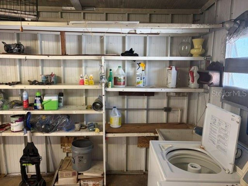 Image 23 of property listing at 10461 PEACEFUL DRIVE, Largo, FL 33773