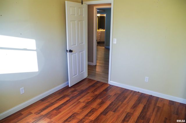 104 N MAIN Street, Spaulding, IL 62561