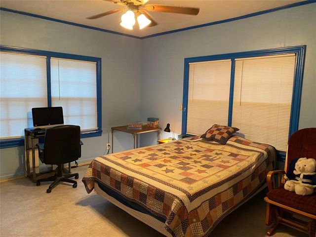 818 E Elm Street, Hillsboro, TX 76645