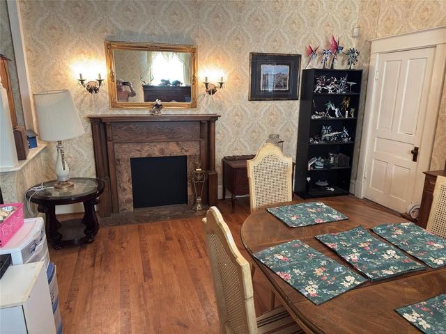 818 E Elm Street, Hillsboro, TX 76645