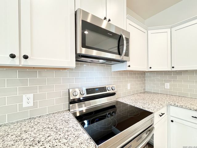 125 San Angelo, San Antonio, TX 78212