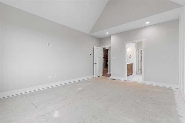 1037 Skyline Dr, Cecil, PA 15317
