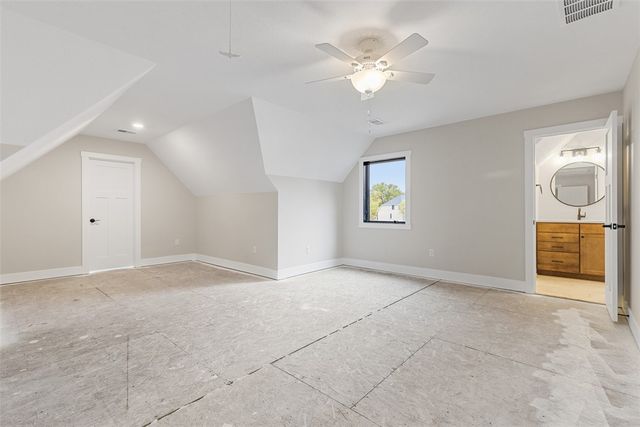 1037 Skyline Dr, Cecil, PA 15317